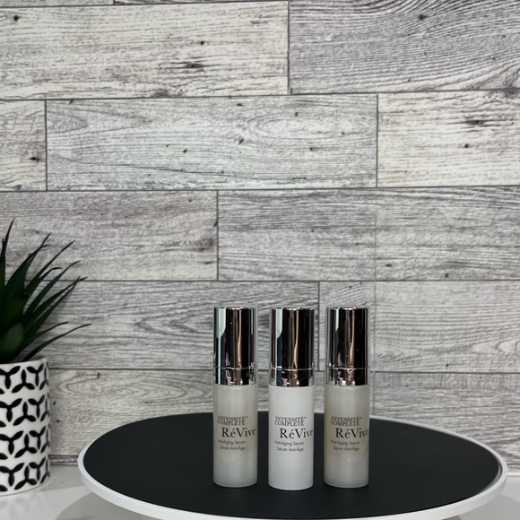 BN RéVive 11 Piece Bundle ➕ Révive Travel Bag - Picture 7 of 14